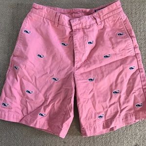 Vineyard Vines embroidered shorts
